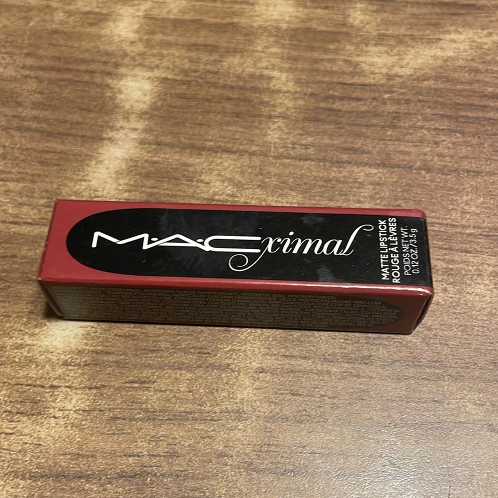 MACximal Matte Lipstick